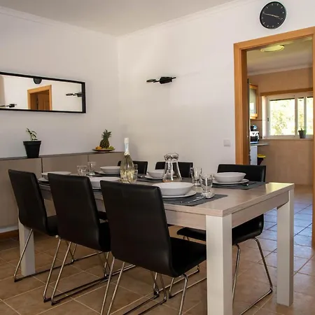 Dom wakacyjny Casa Gemeos Alcobaça