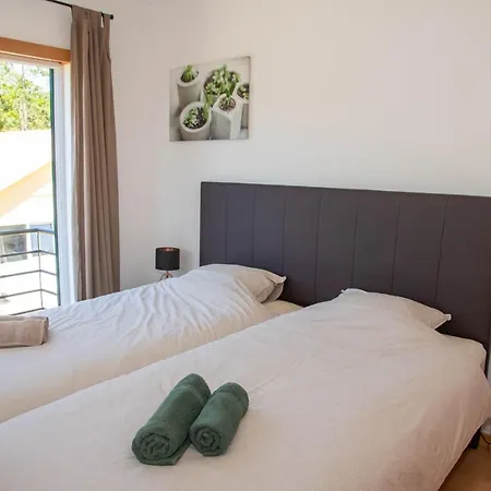 Tatil Evi Casa Gemeos Alcobaça