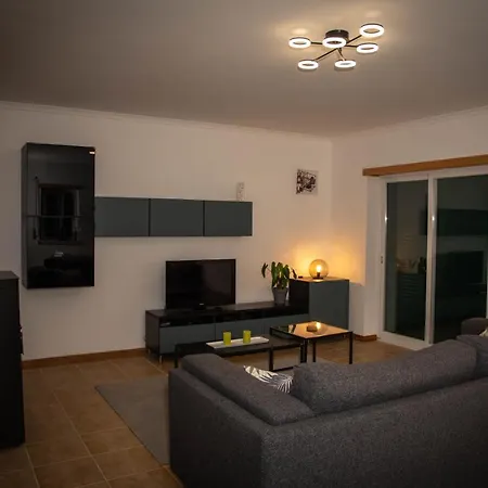 Casa Gemeos Alcobaça