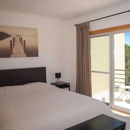 Casa Gemeos Alcobaça