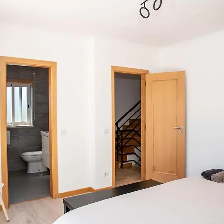 Casa Gemeos Alcobaça