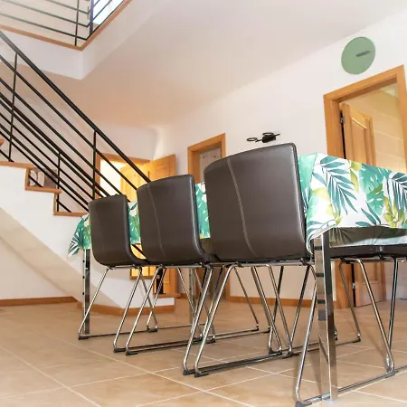 Casa Gemeos Dom wakacyjny Alcobaça