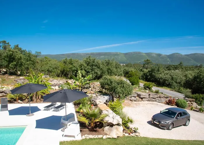 Casa Gemeos Дом отдыха Алкобаса