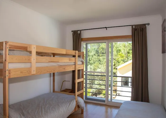 Casa Gemeos Дом отдыха Алкобаса